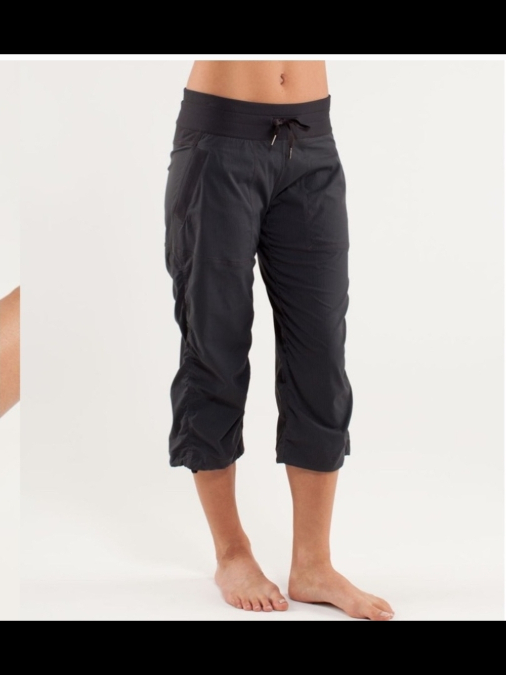 $98 Lululemon Dance Studio Mid-Rise Cropped Pants Size 8
